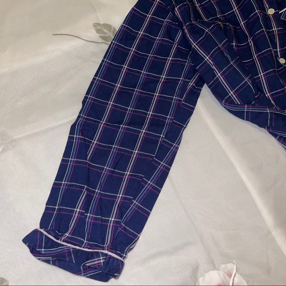 Victoria’s Secret Flannel Pajama Top - Picture 9 of 12